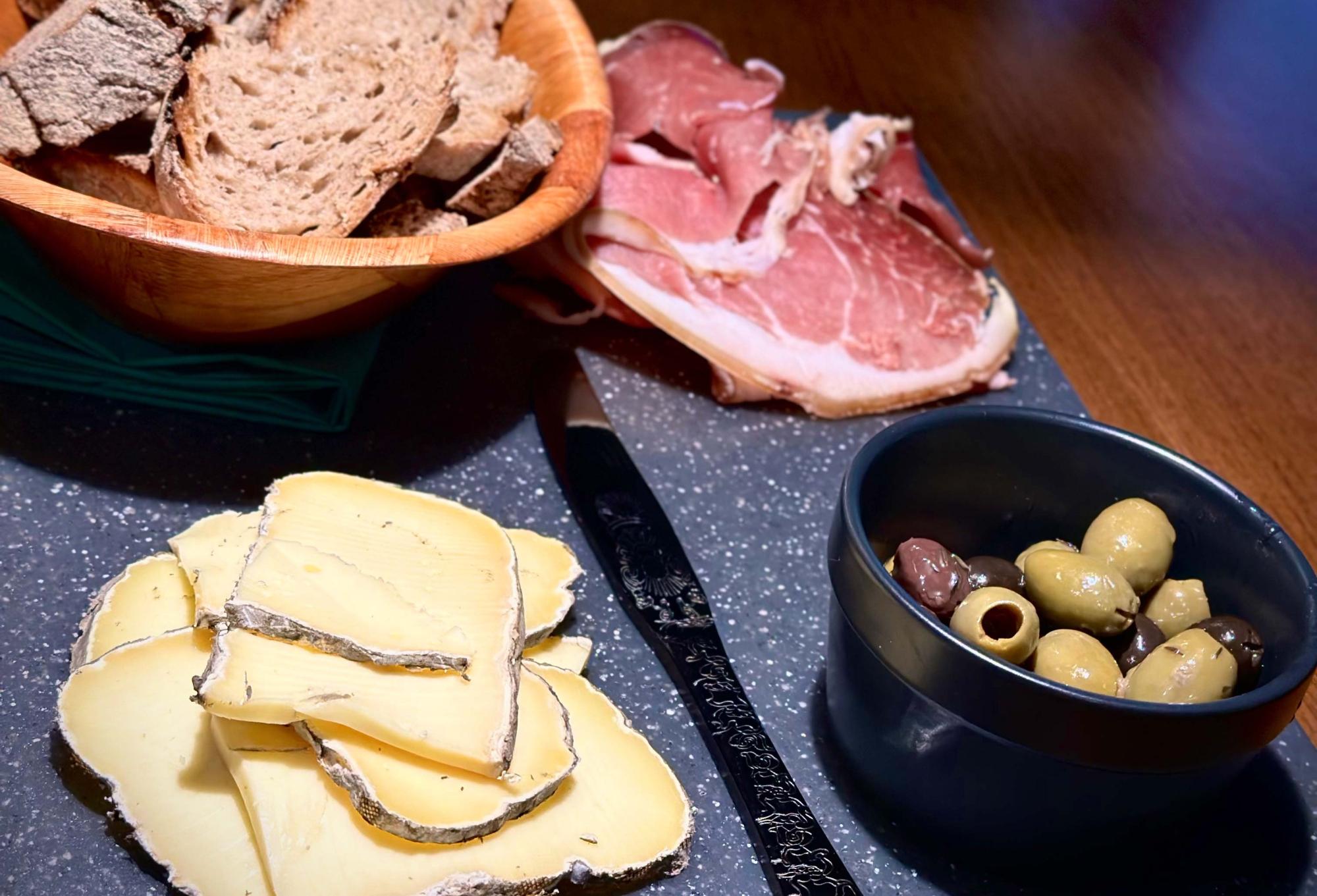 Bar a biere toulon plateau de charcuterie